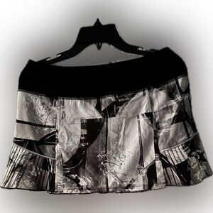 MPG Stylish Black and Gray Women's workout Skirt